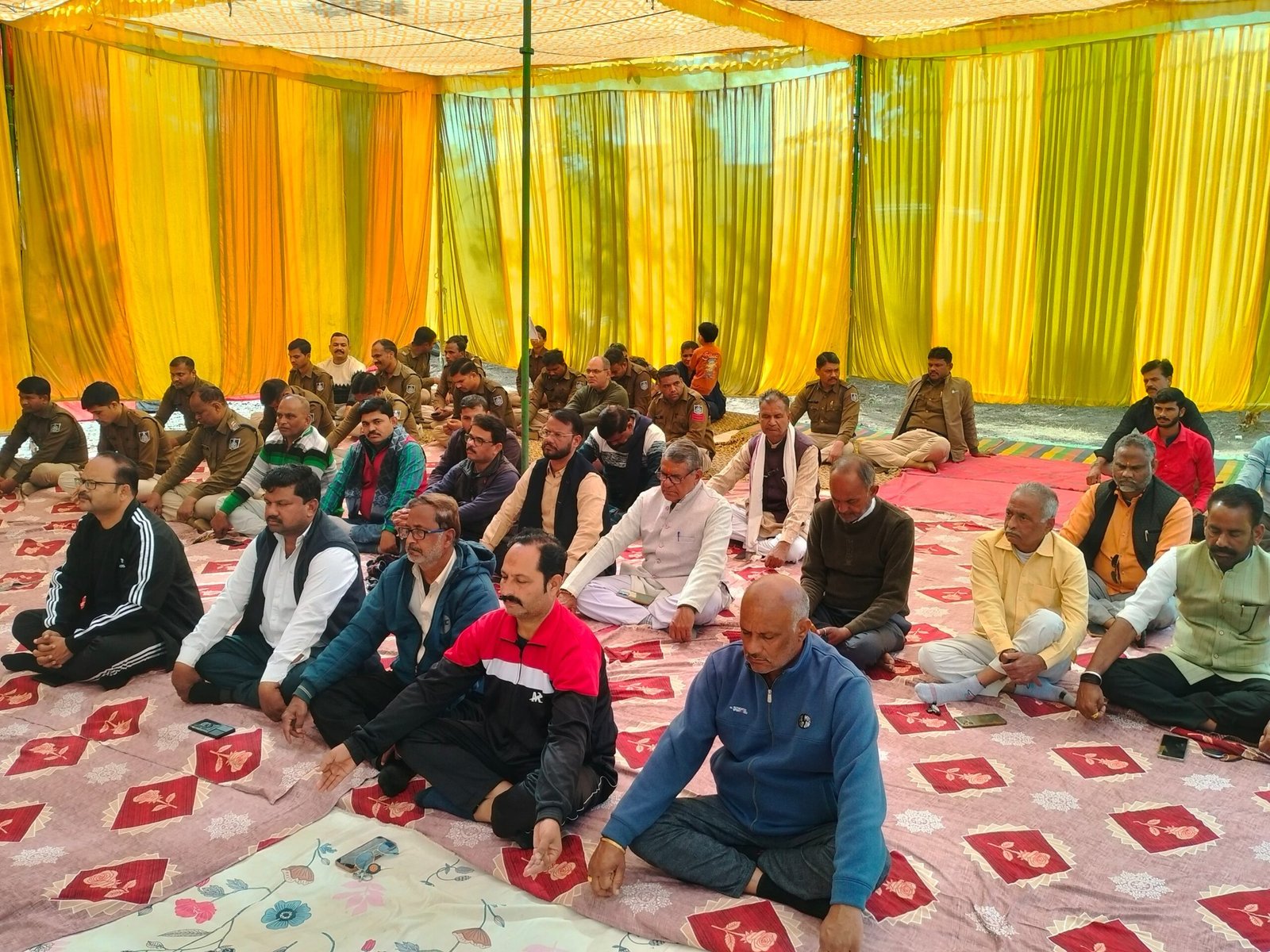 देवरी कला थाना परिसर में विश्व ध्यान योग दिवस पर तनाव मुक्ति ध्यान कार्यक्रम आयोजित 1 देवरी कला थाना परिसर में विश्व ध्यान योग दिवस पर तनाव मुक्ति ध्यान कार्यक्रम आयोजित | New India Times