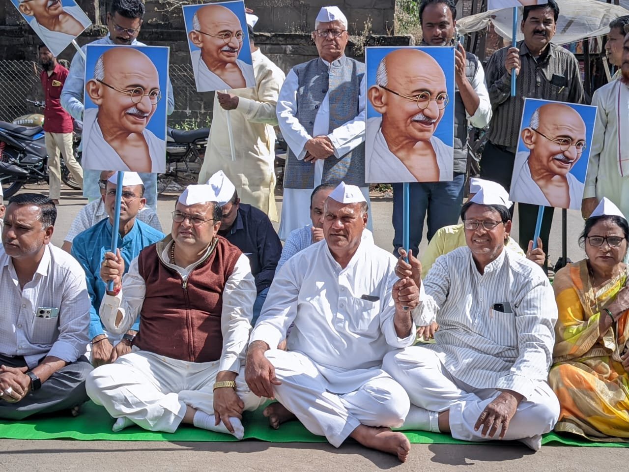 मनरेगा से गांधी का नाम हटाना जनविरोधी साज़िश, कांग्रेस सड़क से संसद तक लड़ेगी: रिंकू टॉक | New India Times