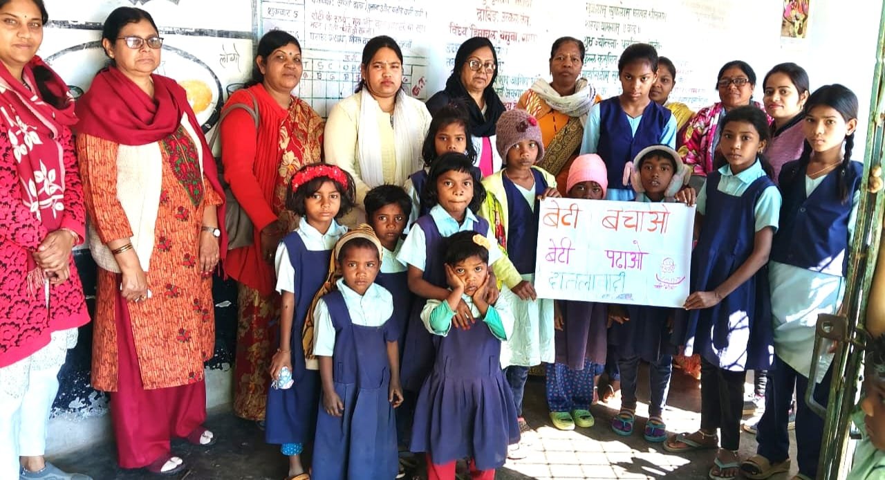 दातलावादी में ‘बेटी बचाओ, बेटी पढ़ाओ’ अभियान के तहत जागरूकता रैली का आयोजन 1 दातलावादी में ‘बेटी बचाओ, बेटी पढ़ाओ’ अभियान के तहत जागरूकता रैली का आयोजन | New India Times
