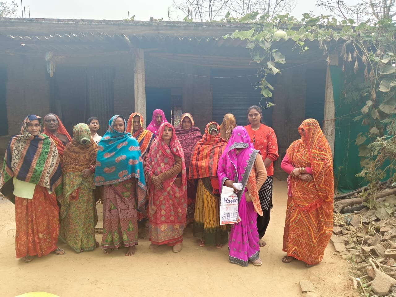 खुटहनियां में तेजस्वी किसान मार्ट ने महिला स्वयं सहायता समूह प्रशिक्षण संगोष्ठी का किया आयोजन | New India Times