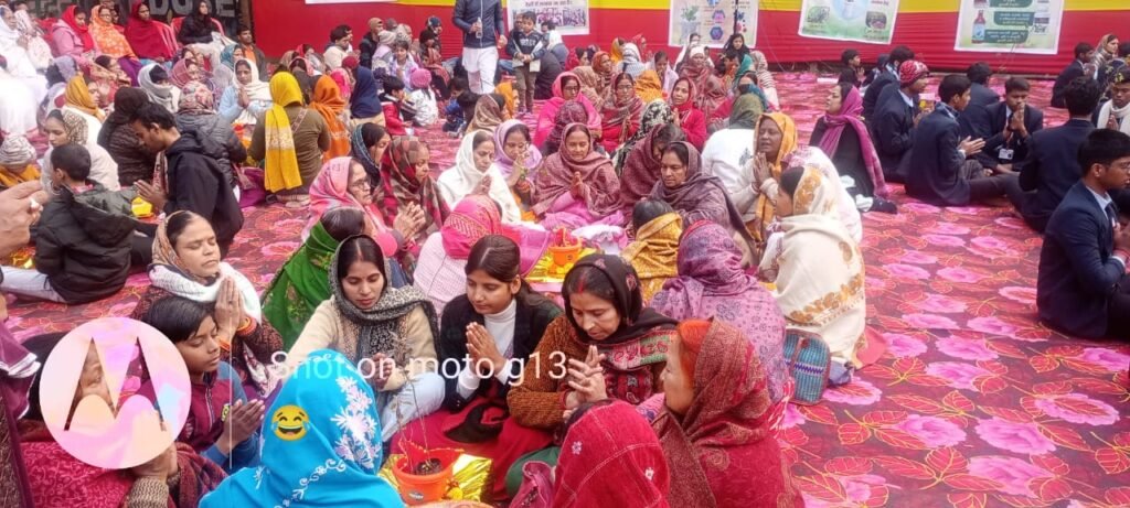 योग वेदांत सेवा समिति ने मनाया तुलसी पूजन दिवस, बना जन-जागरण का संदेश 3 योग वेदांत सेवा समिति ने मनाया तुलसी पूजन दिवस, बना जन-जागरण का संदेश | New India Times