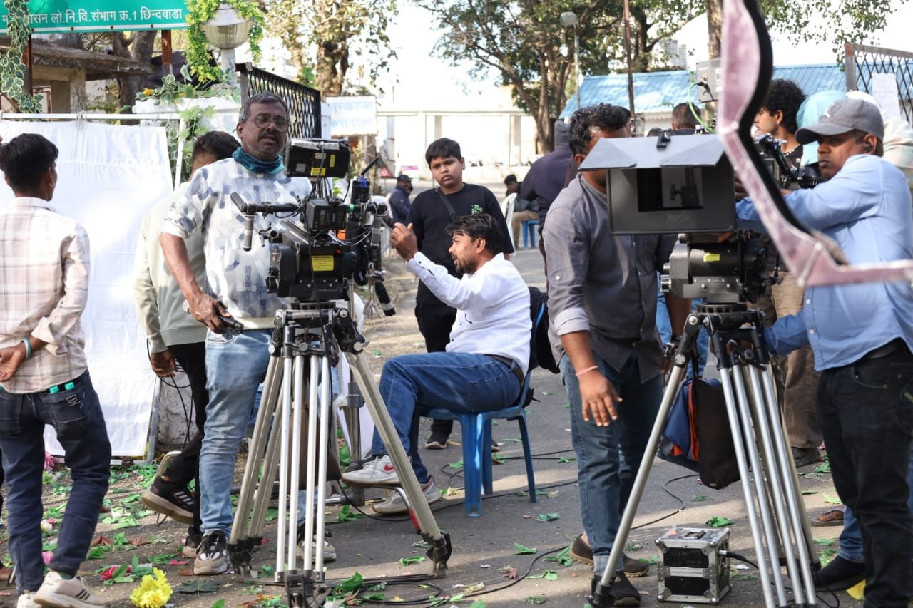 तीन तेलगू फिल्मों की शूटिंग से गुलजार हुआ तामिया-पातालकोट, स्थानीय युवाओं को मिला रोजगार | New India Times