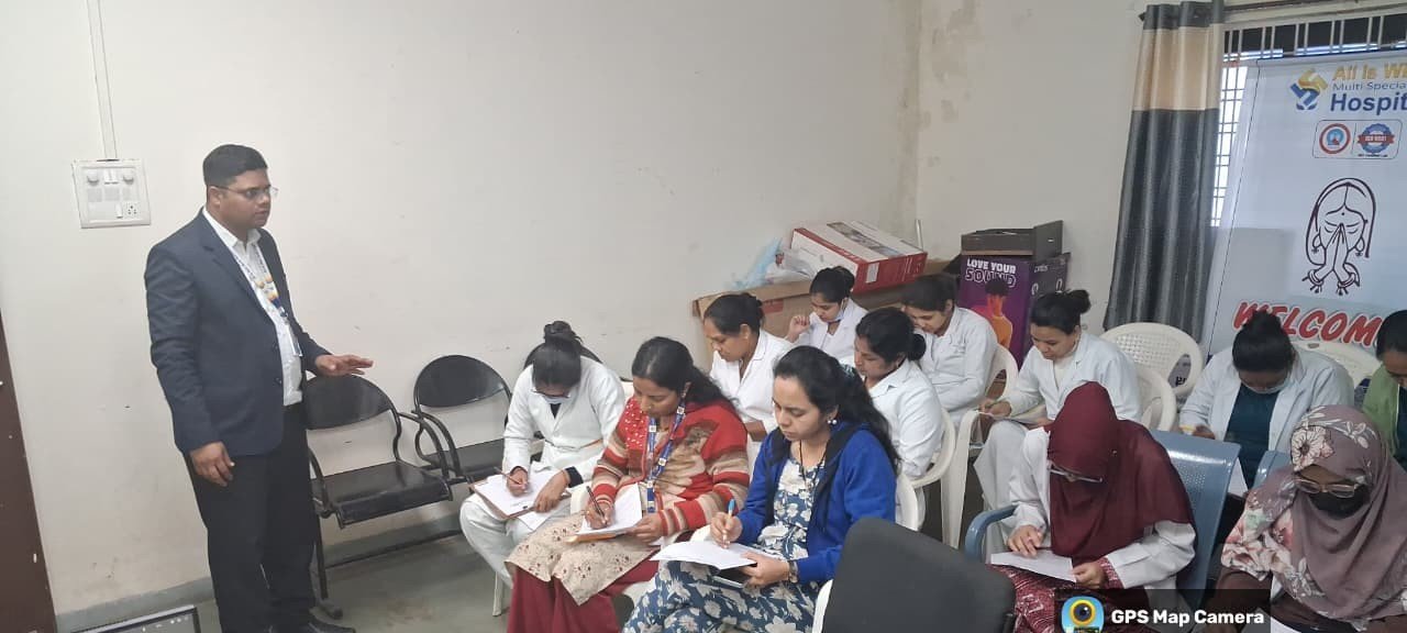 जिला अस्पताल में “कोड ग्रे” पर प्रशिक्षण सत्र, आपदा प्रबंधन को लेकर दी गई महत्वपूर्ण जानकारी 1 जिला अस्पताल में “कोड ग्रे” पर प्रशिक्षण सत्र, आपदा प्रबंधन को लेकर दी गई महत्वपूर्ण जानकारी | New India Times