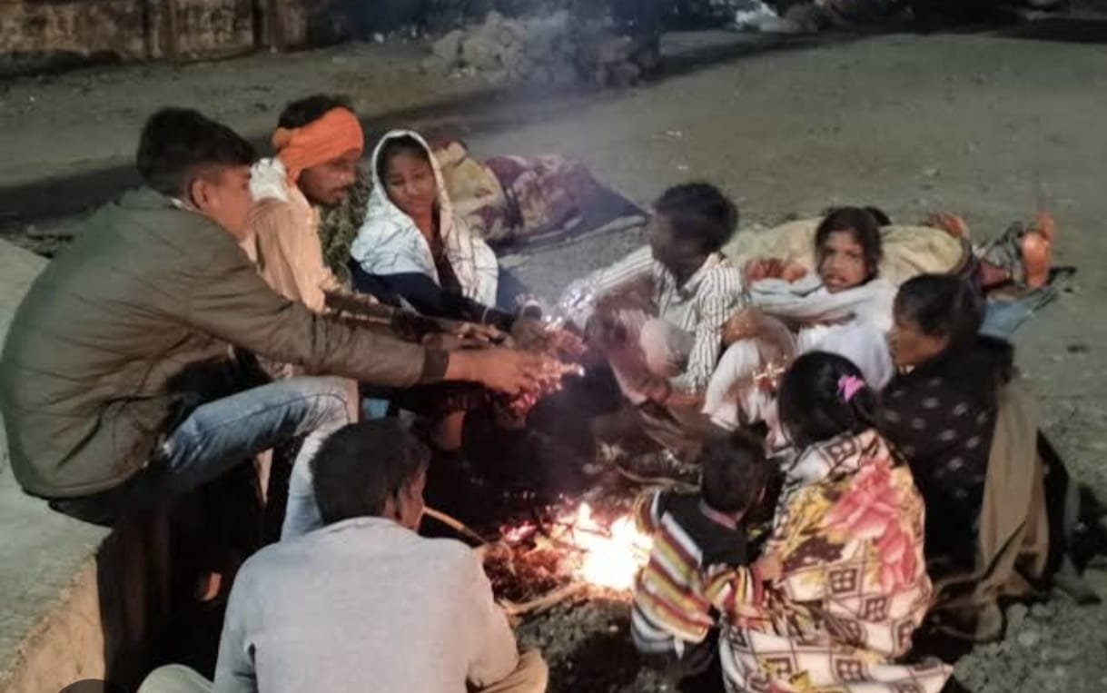 गुना में बढ़ी ठंड: न्यूनतम तापमान 7.8°C, कोहरे और नमी ने बढ़ाई ठिठुरन 1 गुना में बढ़ी ठंड: न्यूनतम तापमान 7.8°C, कोहरे और नमी ने बढ़ाई ठिठुरन | New India Times