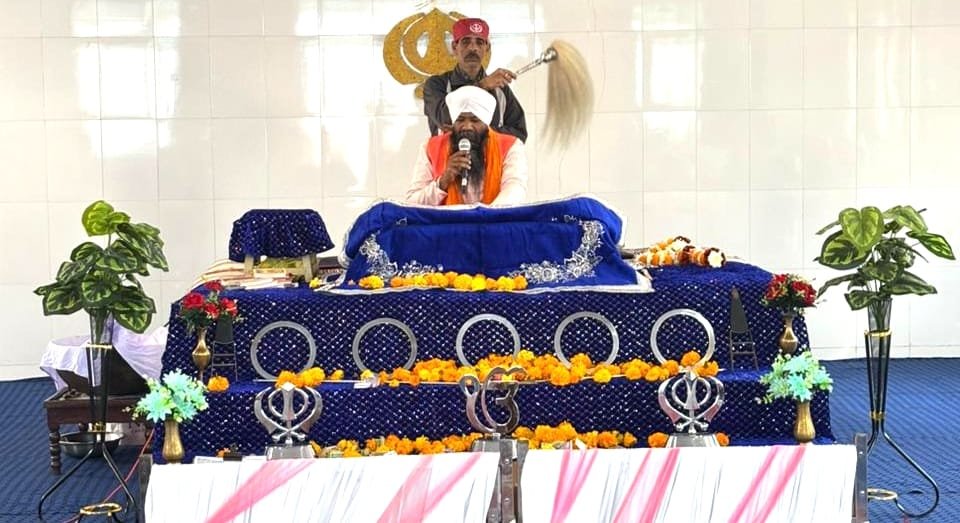 धूमधाम से मनाई गई गुरु गोविंद सिंह जयंती, अखंड पाठ के बाद लगा अटूट लंगर | New India Times