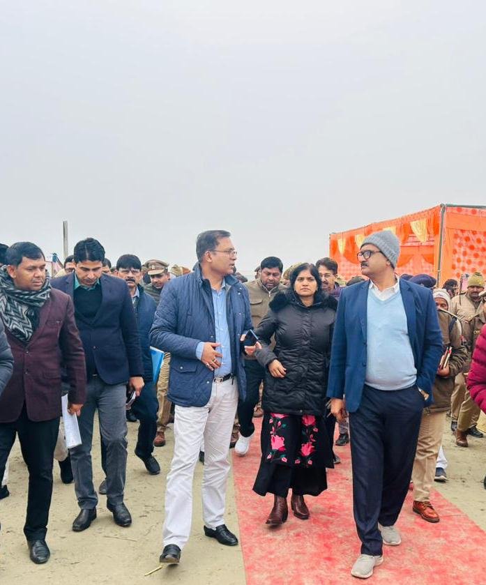 माघ मेला ढाई घाट की तैयारी की समीक्षा बैठक,श्रद्धालुओं की सुविधा और सुरक्षा को सर्वोच्च प्राथमिकता: डीएम | New India Times