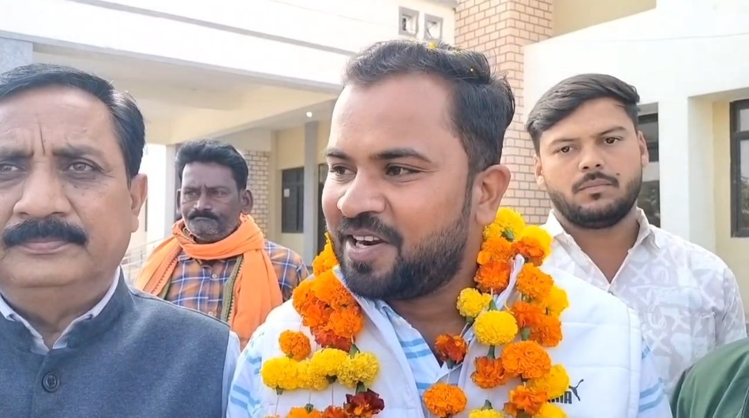 चाचा के निधन के बाद भतीजा बना निर्विरोध सरपंच, सुजानपुर पंचायत को मिला नया नेतृत्व | New India Times