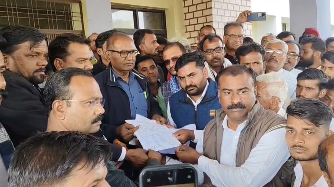 सोशल मीडिया पर अभद्र टिप्पणी के विरोध में कुर्मी समाज का आक्रोश, SDM को सौंपा ज्ञापन | New India Times