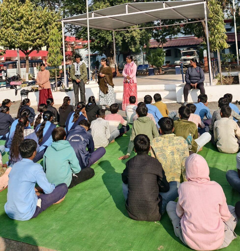 उदय संस्था और पुलिस टीम ने बच्चों को सिखाई फिटनेस, योग और आत्मरक्षा की तकनीक | New India Times