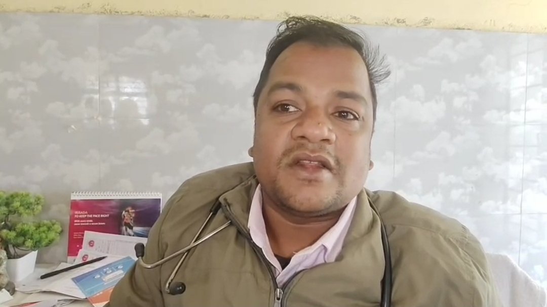 मान्धाता PHC के अधीक्षक अभिषेक पटेल की मनमानी से जनता परेशान, स्वास्थ्य सेवाओं की खुली पोल | New India Times