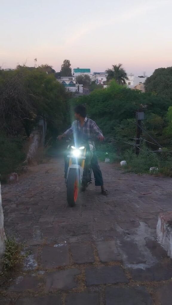 ईदगाह के ऐतिहासिक बुर्ज की सुरक्षा पर सवाल, निरीक्षण के बाद भी नहीं शुरू हुआ संरक्षण कार्य | New India Times