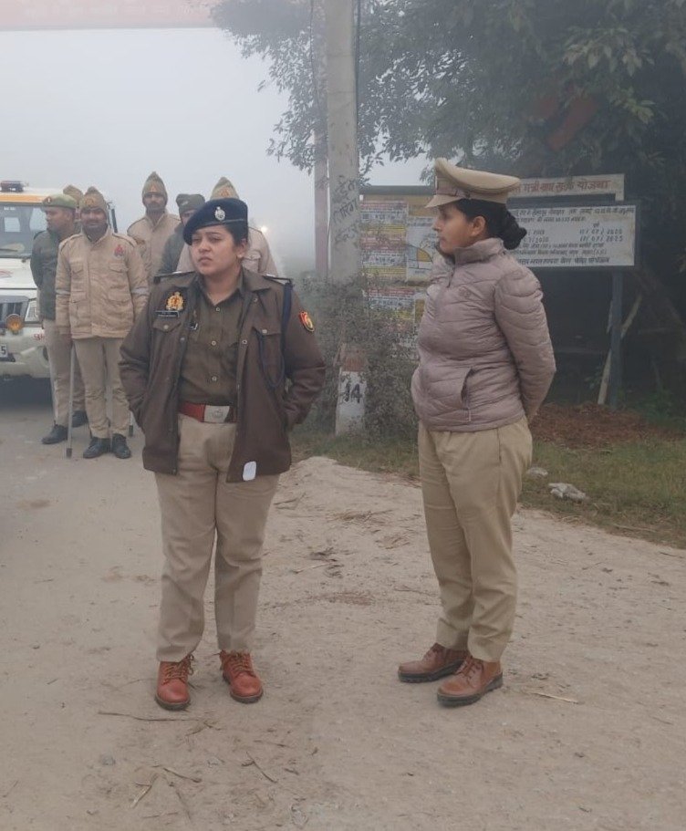 माघ मेला ढाई घाट की व्यवस्थाओं का एसपी ग्रामीण ने किया निरीक्षण | New India Times