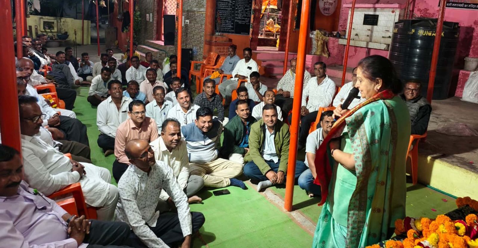 विधायक अर्चना चिटनिस दीदी ने ग्राम मोहद में 33 लाख की लागत के विकास कार्यों का किया लोकार्पण-भूमिपूजन | New India Times