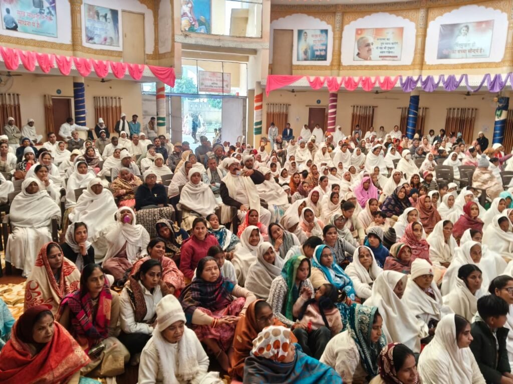 मालनपुर गोल्डन वर्ल्ड रिट्रीट सेंटर में “हम एक बने, नेक बने”, एकता, शांति और नैतिक जीवन का संदेश | New India Times