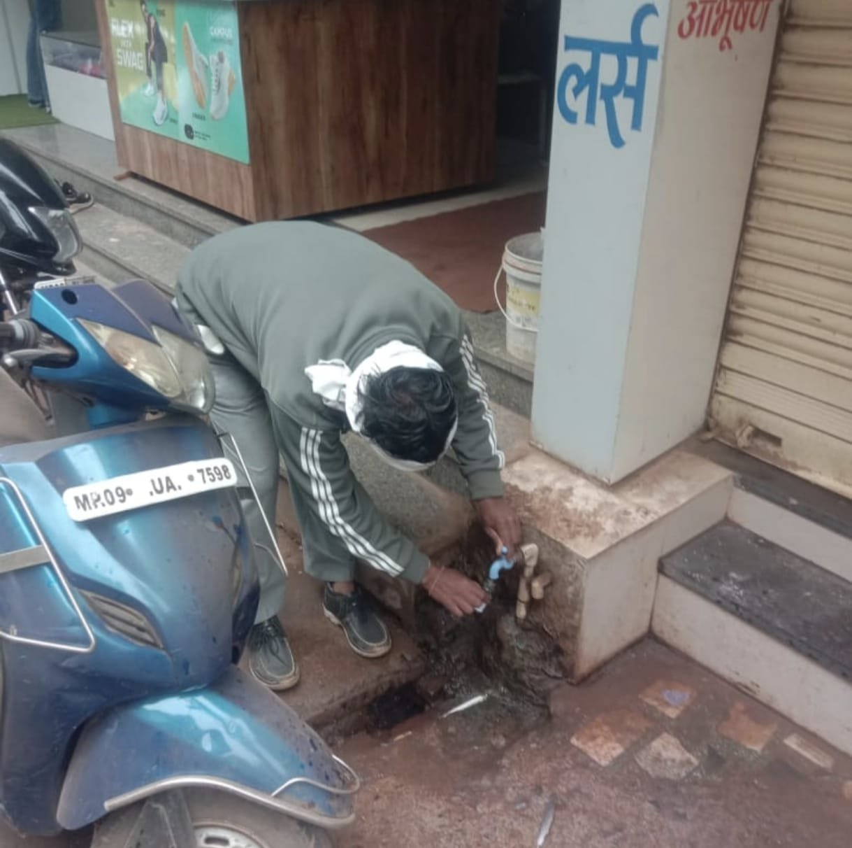 गुना में पेयजल व्यवस्था पर कड़ी नजर, टंकियों की सफाई और पानी की जांच पूरी | New India Times