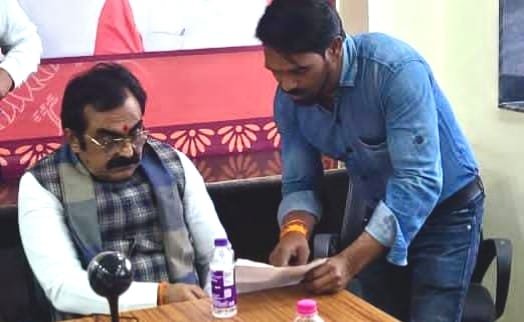 आंगनवाड़ी न होने से बढ़ी परेशानी, एमपी के मंत्री से निर्माण की मांग | New India Times