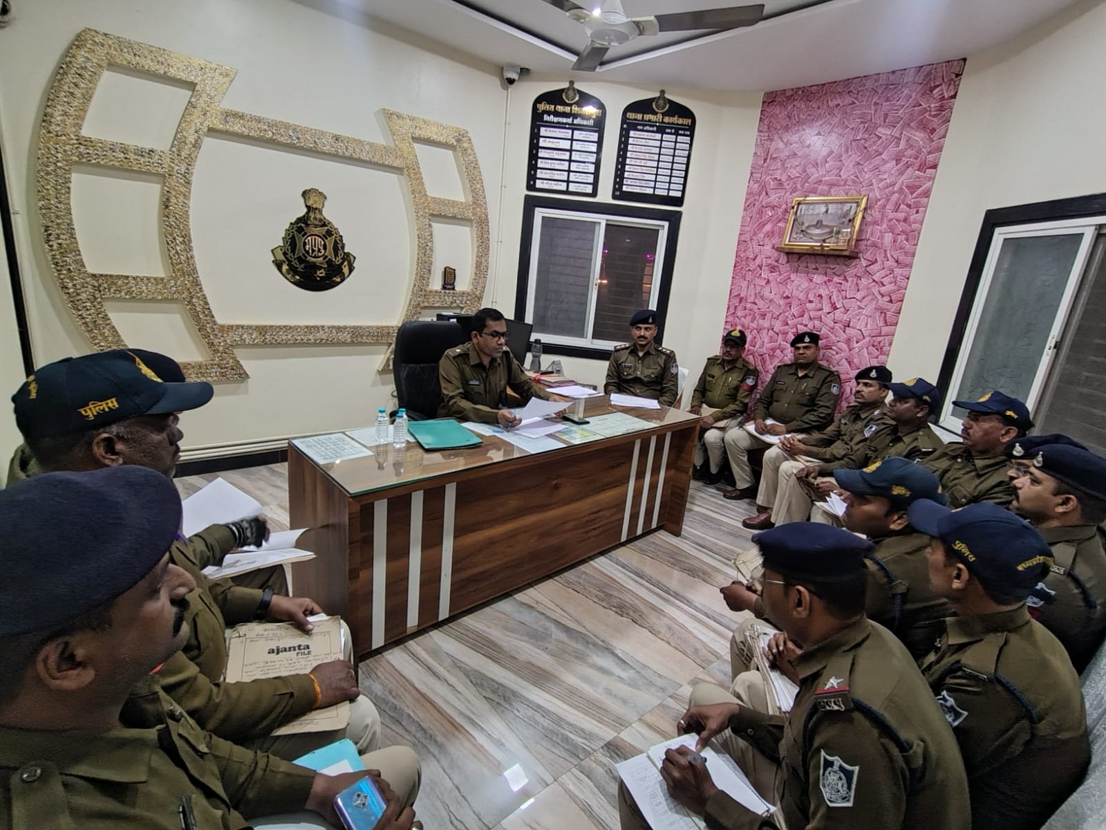 गुम इंसान व स्थाई वारंट तामीली अभियान की समीक्षा, एएसपी अंतर सिंह कनेश ने दिए सख्त निर्देश | New India Times