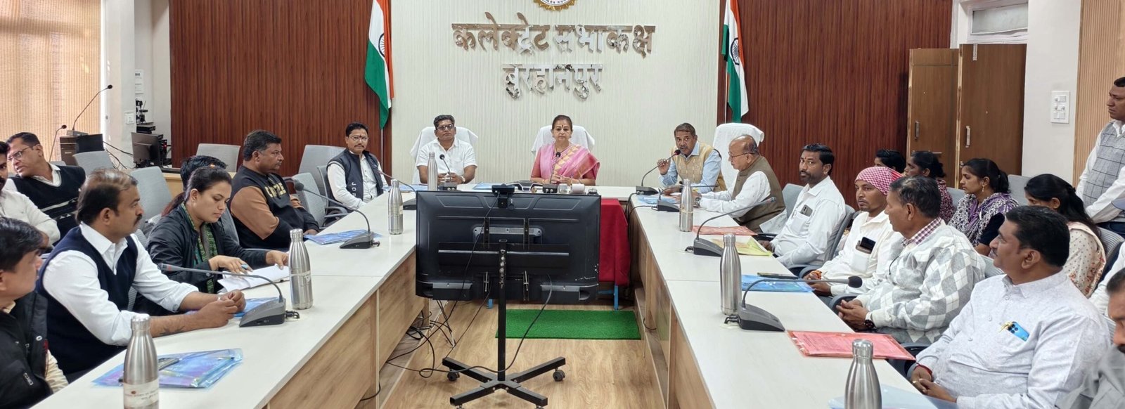 बुरहानपुर में किसान कल्याण वर्ष 2026 का शुभारंभ, विधायक अर्चना चिटनिस ने प्राकृतिक खेती को जनआंदोलन बनाने का किया आह्वान 1 बुरहानपुर में किसान कल्याण वर्ष 2026 का शुभारंभ, विधायक अर्चना चिटनिस ने प्राकृतिक खेती को जनआंदोलन बनाने का किया आह्वान | New India Times