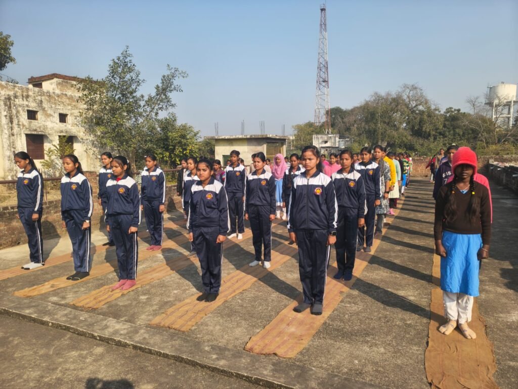 स्वामी विवेकानंद जयंती पर भिंड में जिला स्तरीय सामूहिक सूर्य नमस्कार का आयोजन | New India Times