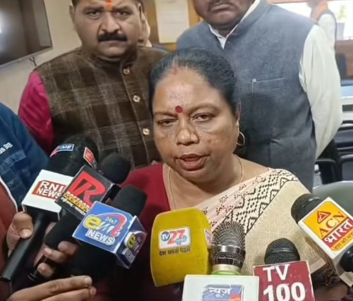 भोपाल स्लॉटर हाउस गोहत्या मामला: भाजपा पार्षद देवेंद्र भार्गव का भावुक इस्तीफा, नगर निगम और सरकार पर सवाल | New India Times