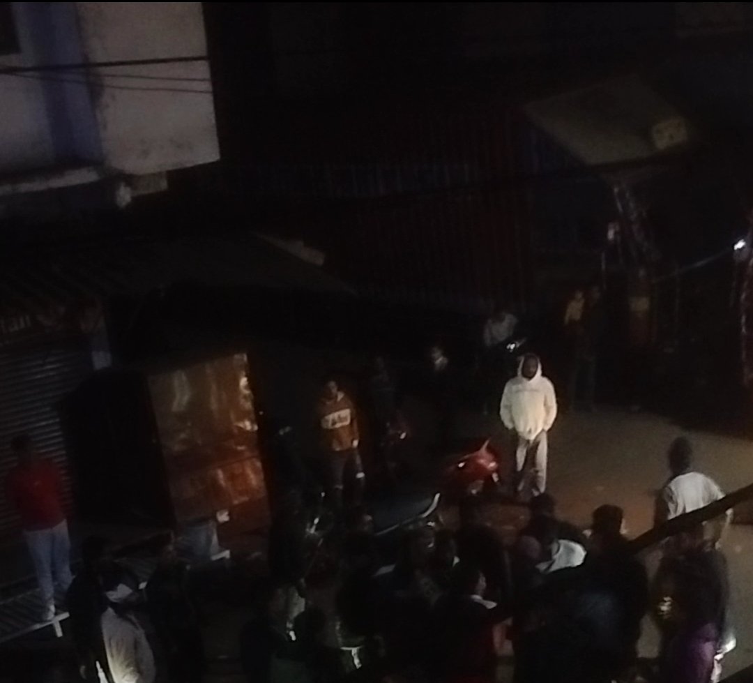 सुंदर नगर चौराहे पर असामाजिक तत्वों के जमावड़े से बच्चों की पढ़ाई एवं लोगों की नींद हो रही है प्रभावित | New India Times