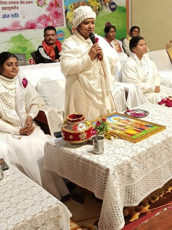 मालनपुर गोल्डन वर्ल्ड रिट्रीट सेंटर में “हम एक बने, नेक बने”, एकता, शांति और नैतिक जीवन का संदेश | New India Times