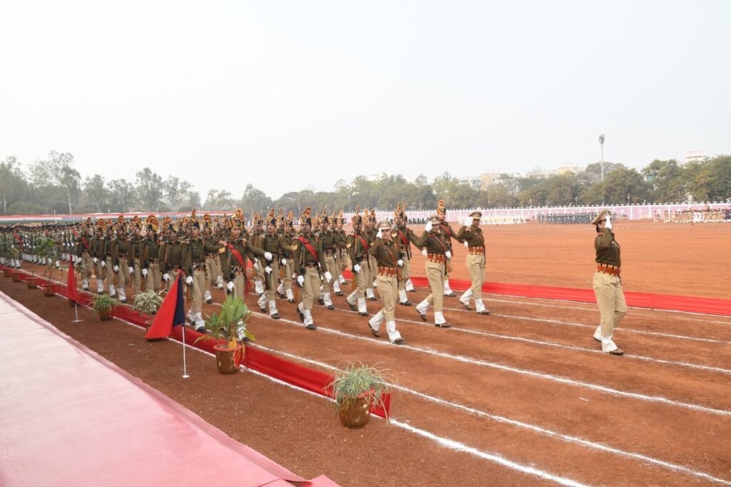 भोपाल में गणतंत्र दिवस परेड की फुल ड्रेस रिहर्सल संपन्न, डीजीपी ने लिया तैयारियों का जायजा | New India Times