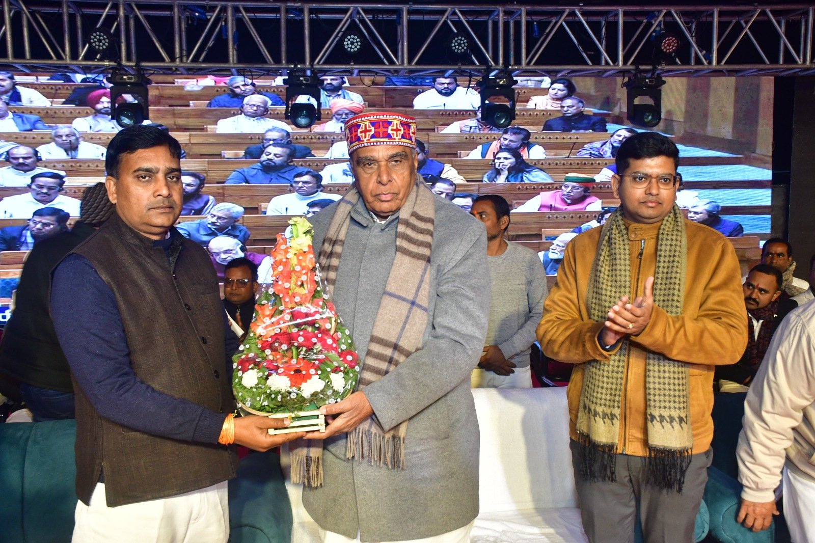 सिद्धार्थनगर महोत्सव 2026 का समापन, पंचायत राज व बाल विकास योजनाओं पर गोष्ठी का आयोजन | New India Times