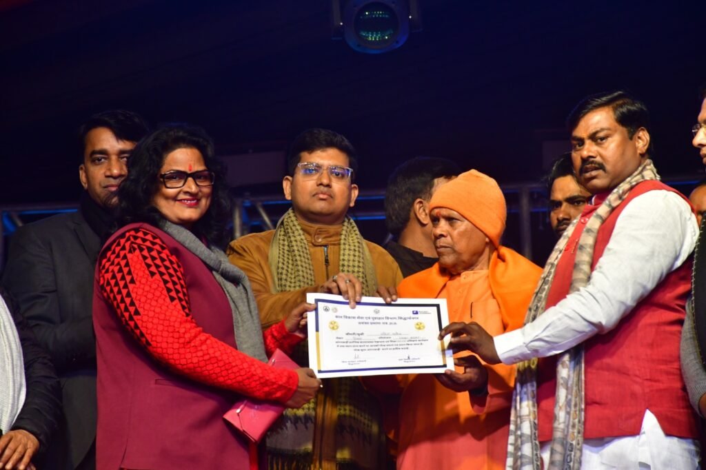 सिद्धार्थनगर महोत्सव 2026 का समापन, पंचायत राज व बाल विकास योजनाओं पर गोष्ठी का आयोजन | New India Times