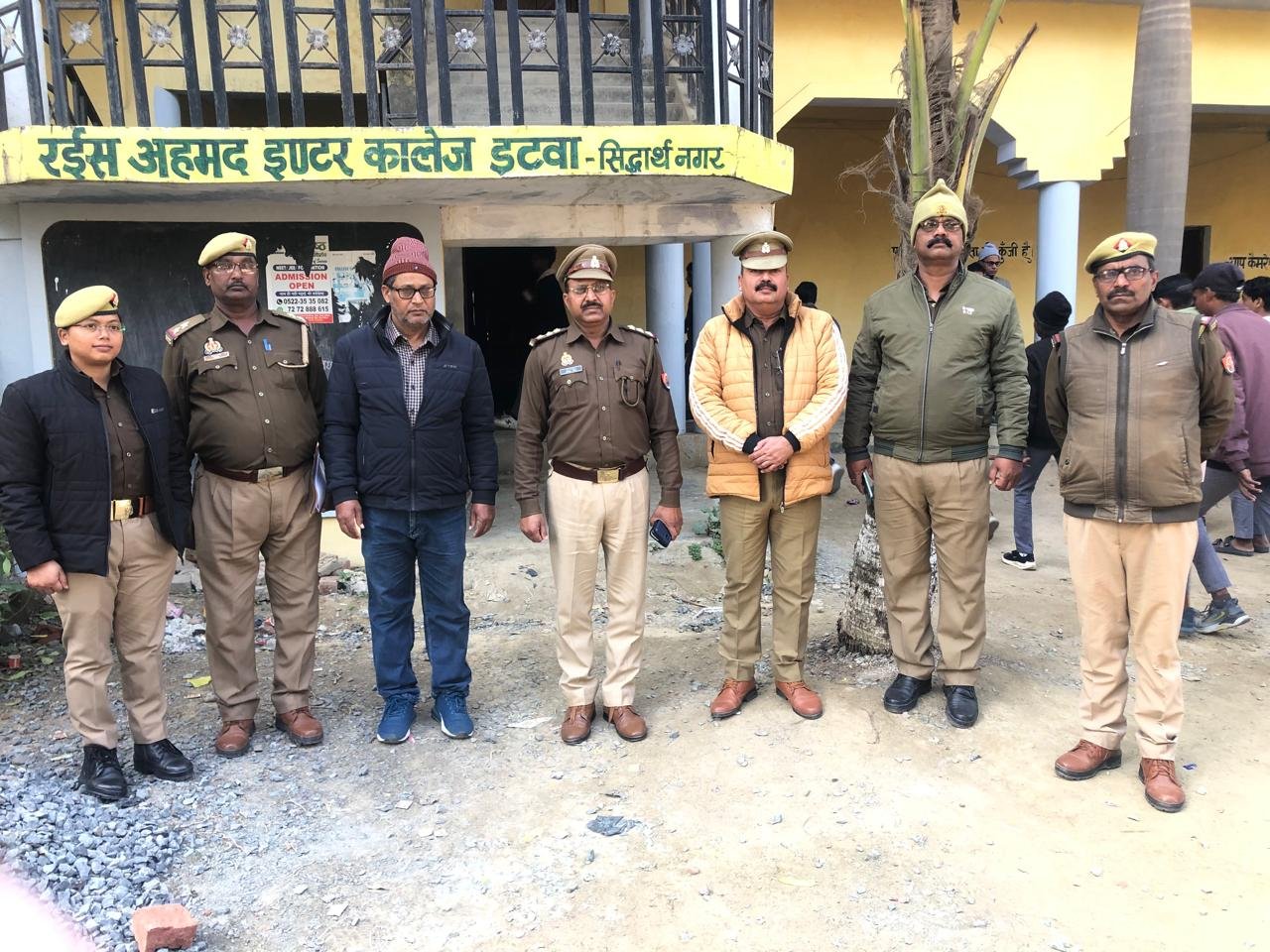 इटवा में बहू-बेटी सम्मेलन एवं साइबर जागरूकता कार्यक्रम आयोजित, छात्राओं को दी गई सुरक्षा की जानकारी | New India Times