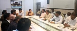 जिला स्तरीय समीक्षा बैठक में विधायक अर्चना चिटनिस ने जल प्रदाय, सीवरेज और शहरी विकास परियोजनाओं की समीक्षा कर दिए दिशा-निर्देश