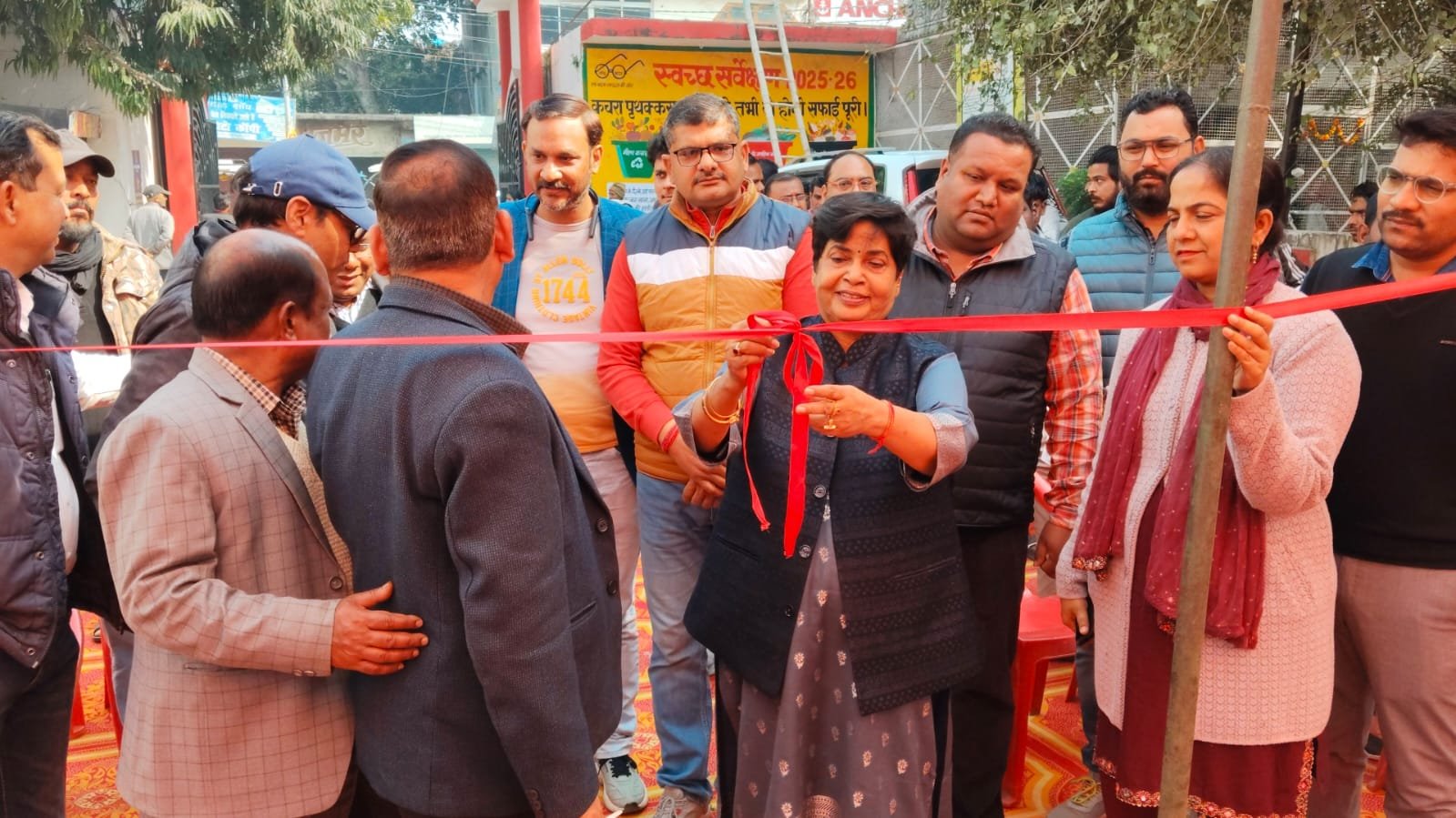 नगर पालिका में सफाई मित्रों व कर्मचारियों के लिए विशेष स्वास्थ्य शिविर, 271 लोगों की ओपीडी 1 नगर पालिका में सफाई मित्रों व कर्मचारियों के लिए विशेष स्वास्थ्य शिविर, 271 लोगों की ओपीडी | New India Times