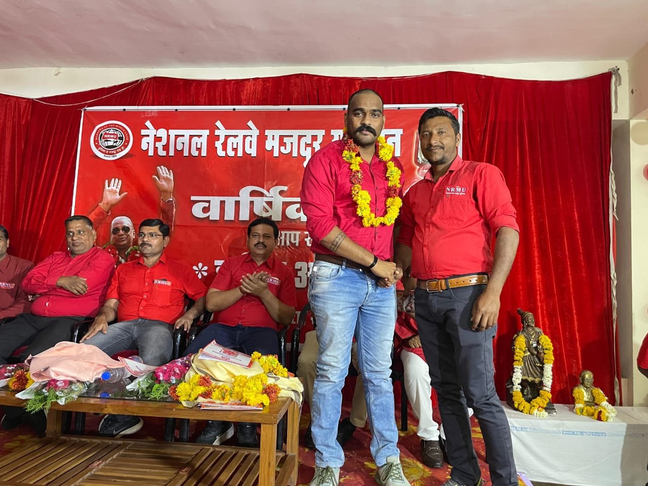 एनआरएमयू बुरहानपुर शाखा का वार्षिक अधिवेशन संपन्न, रेलवे कर्मचारियों की समस्याओं और संगठन मजबूती पर हुई चर्चा | New India Times