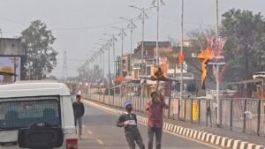 दमोह में कांग्रेस का उग्र विरोध प्रदर्शन, मंत्री कैलाश विजयवर्गीय का पुतला दहन