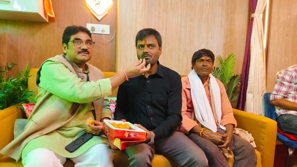 जनता की आवाज़ की शुरुआत जनता के हाथों: न्यूज़ स्टूडियो का अनोखा उद्घाटन | New India Times