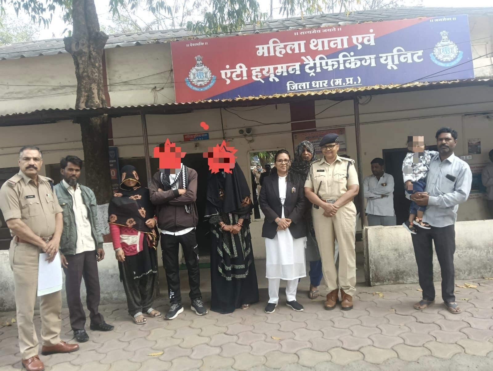 महिला थाना धार की काउंसलिंग से बचा परिवार, पति-पत्नी में हुआ समझौता | New India Times