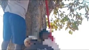 सेमरकुही स्टील प्लांट क्षेत्र में सरपंच का शव फांसी के फंदे पर लटका मिला, गांव में मची सनसनी