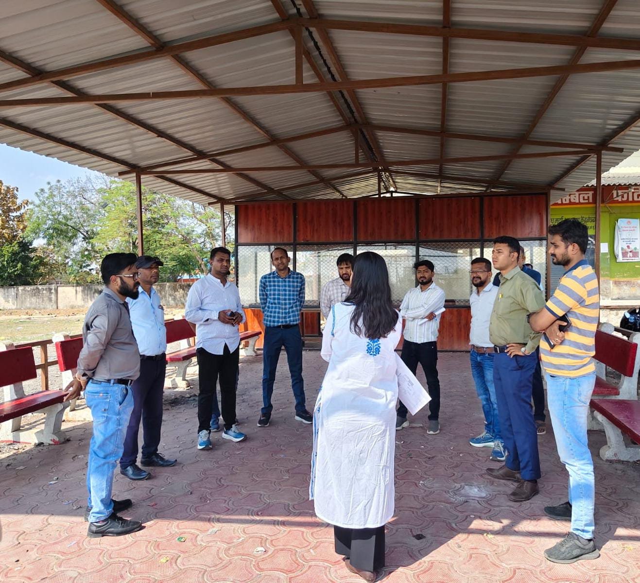 मेघनगर में इस बार कृषि उपज मंडी प्रांगण में लगेगा भगोरिया हाट, एसडीएम ने किया स्थल निरीक्षण 1 मेघनगर में इस बार कृषि उपज मंडी प्रांगण में लगेगा भगोरिया हाट, एसडीएम ने किया स्थल निरीक्षण | New India Times