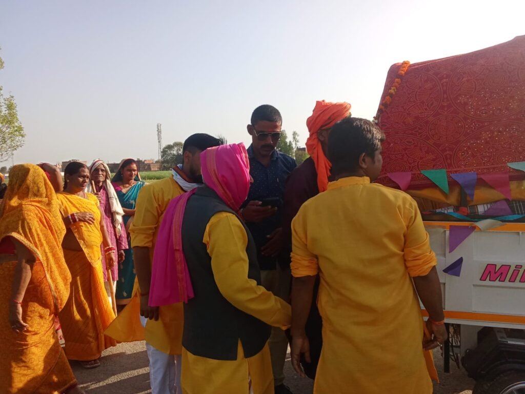कोटहा-जगेपूर में महादेव मंदिर प्राण-प्रतिष्ठा महोत्सव: भव्य शोभायात्रा से गूंजा क्षेत्र | New India Times