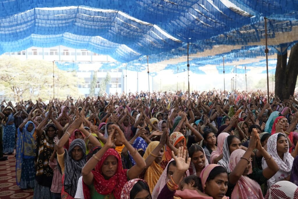 पंचकुई में कृपाओं की माँ मरियम का वार्षिक महोत्सव श्रद्धा और भक्ति के साथ संपन्न 3 पंचकुई में कृपाओं की माँ मरियम का वार्षिक महोत्सव श्रद्धा और भक्ति के साथ संपन्न | New India Times