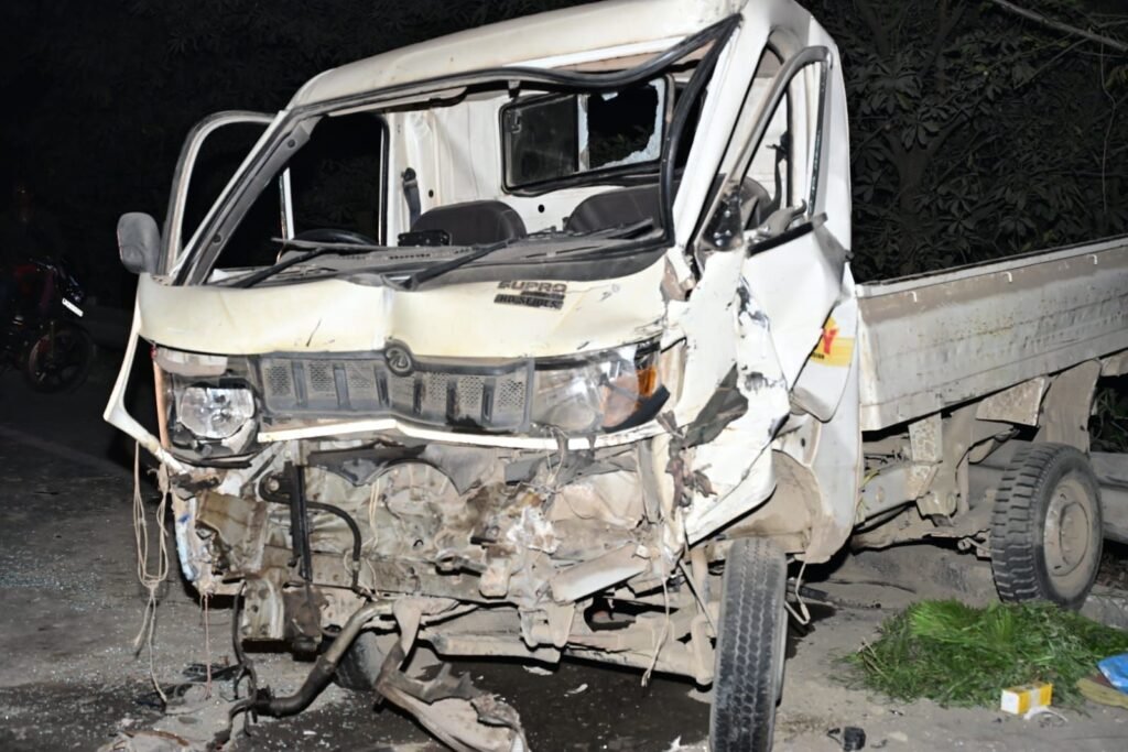 राष्ट्रीय राजमार्ग 31 पर भीषण सड़क हादसा: चार की मौत, छह घायल | New India Times