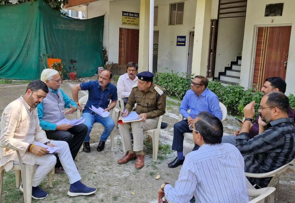 मानवाधिकार आयोग की फटकार के बाद जागा जिला प्रशासन , अरेरा कॉलोनी की अवैध शराब दुकान की जांच करने पहुंचा प्रशासनिक अमला | New India Times