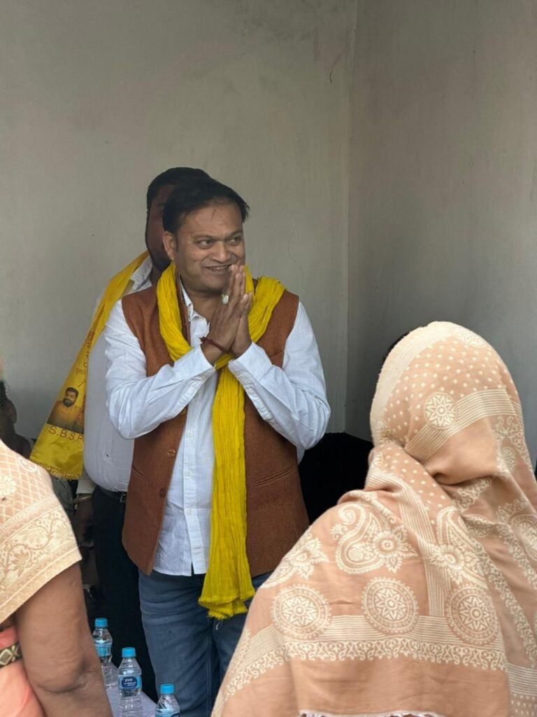 जनचौपाल में गूंजा जनसंवाद, समस्याओं के समाधान का भरोसा 2 जनचौपाल में गूंजा जनसंवाद, समस्याओं के समाधान का भरोसा | New India Times