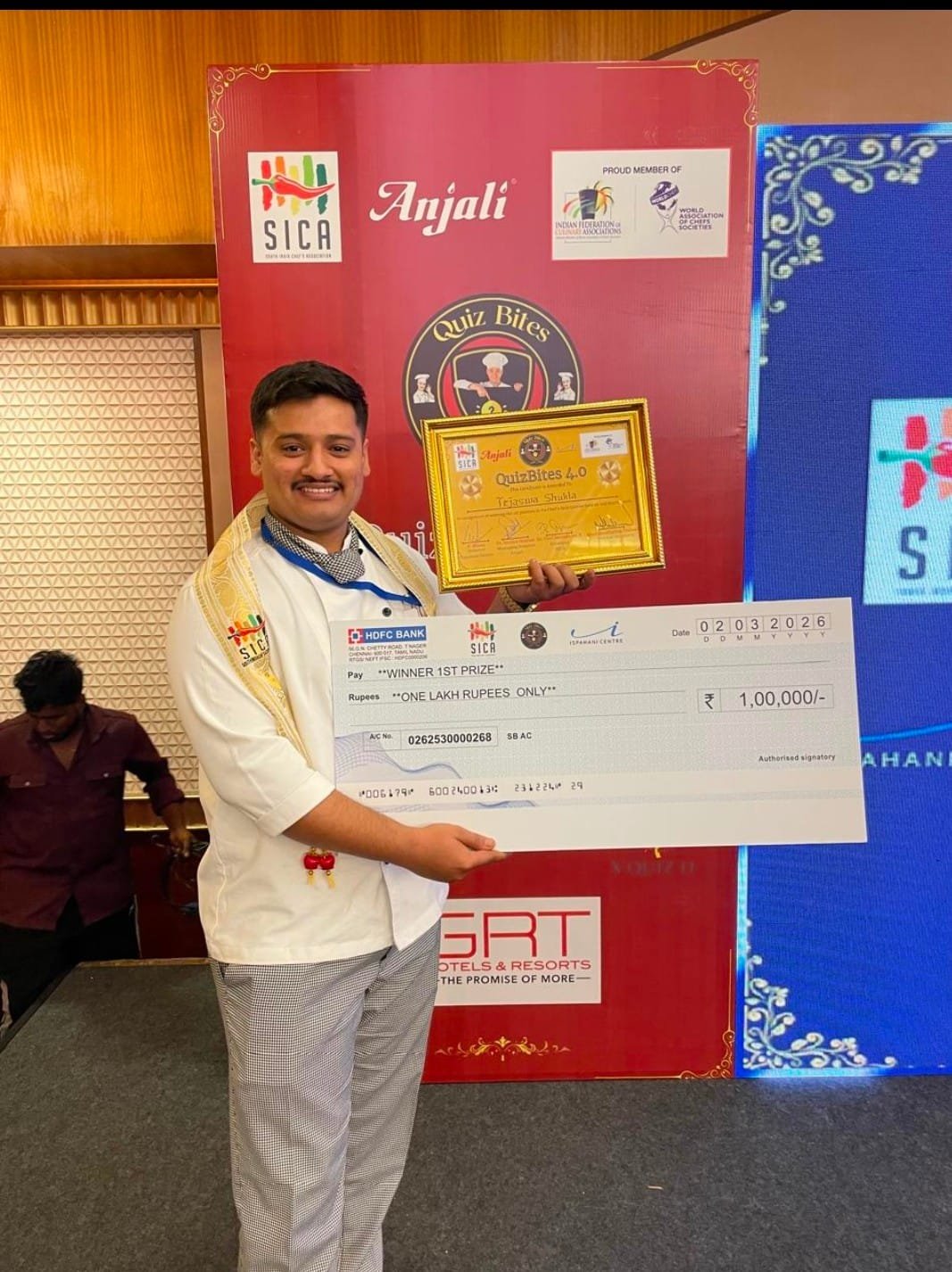 हैदराबाद में तेजस्व शुक्ला ने लहराया जीत का परचम, राष्ट्रीय शेफ प्रतियोगिता में जीता प्रथम स्थान 1 हैदराबाद में तेजस्व शुक्ला ने लहराया जीत का परचम, राष्ट्रीय शेफ प्रतियोगिता में जीता प्रथम स्थान | New India Times