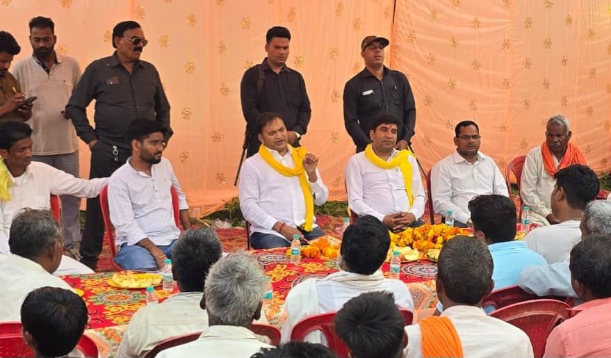 जन चौपाल के जरिए सुभासपा की नीतियों का प्रचार, रवि चौधरी ने सुनीं क्षेत्रवासियों की समस्याएं | New India Times