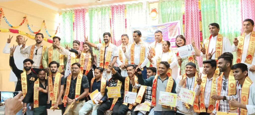 दादी हृदय मोहिनी के पंचम स्मृति दिवस पर मालनपुर में फोटो-वीडियोग्राफर व सोशल मीडिया इन्फ्लुएंसर्स का सम्मान | New India Times