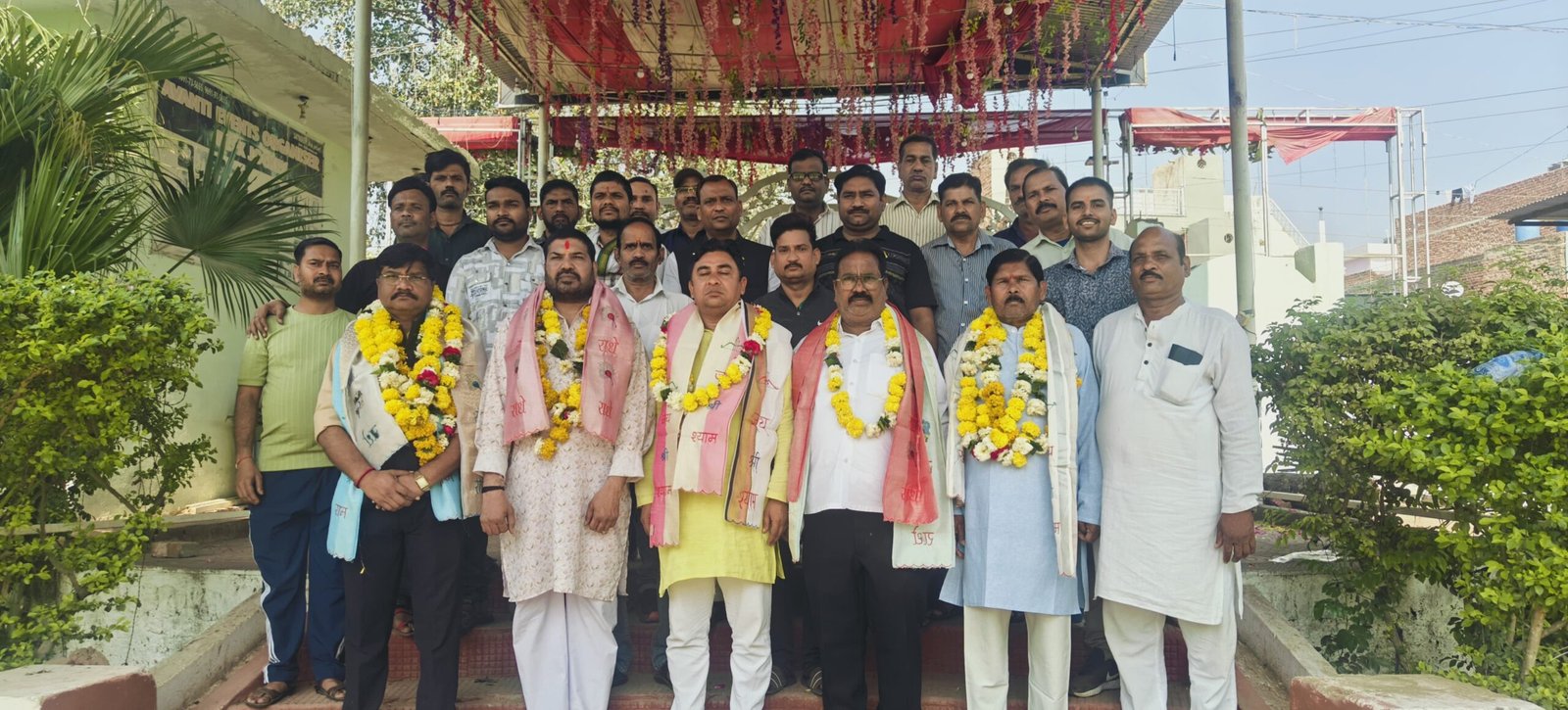 ग्वालियर में कांग्रेस के नवनियुक्त ब्लॉक अध्यक्षों का भव्य स्वागत, भाजपा सरकार के खिलाफ आंदोलन का ऐलान 1 ग्वालियर में कांग्रेस के नवनियुक्त ब्लॉक अध्यक्षों का भव्य स्वागत, भाजपा सरकार के खिलाफ आंदोलन का ऐलान | New India Times