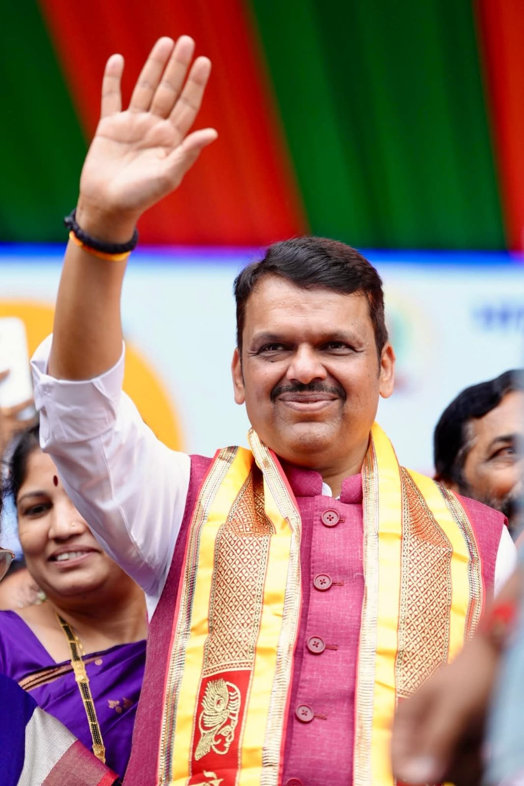 समृद्धि महामार्ग पर सेवा के बदले करोड़ों का भ्रष्टाचार ? | New India Times