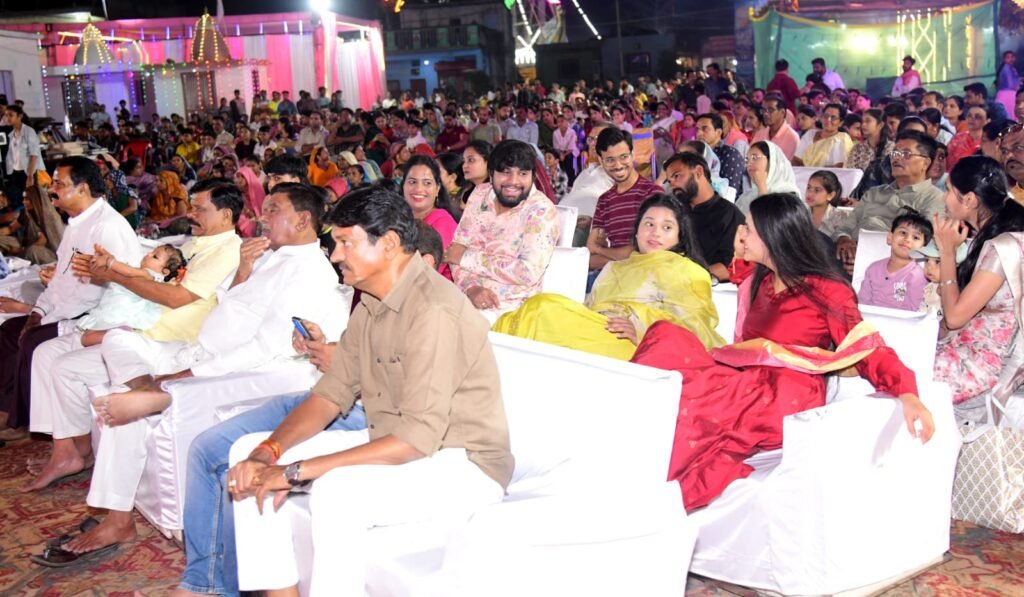 इंडियन आइडल फेम अरुणिता कांजीलाल के भजनों में झूमे हजारों श्रद्धालु, 1 अप्रैल को गोकुल शर्मा देंगे प्रस्तुति 2 इंडियन आइडल फेम अरुणिता कांजीलाल के भजनों में झूमे हजारों श्रद्धालु, 1 अप्रैल को गोकुल शर्मा देंगे प्रस्तुति | New India Times