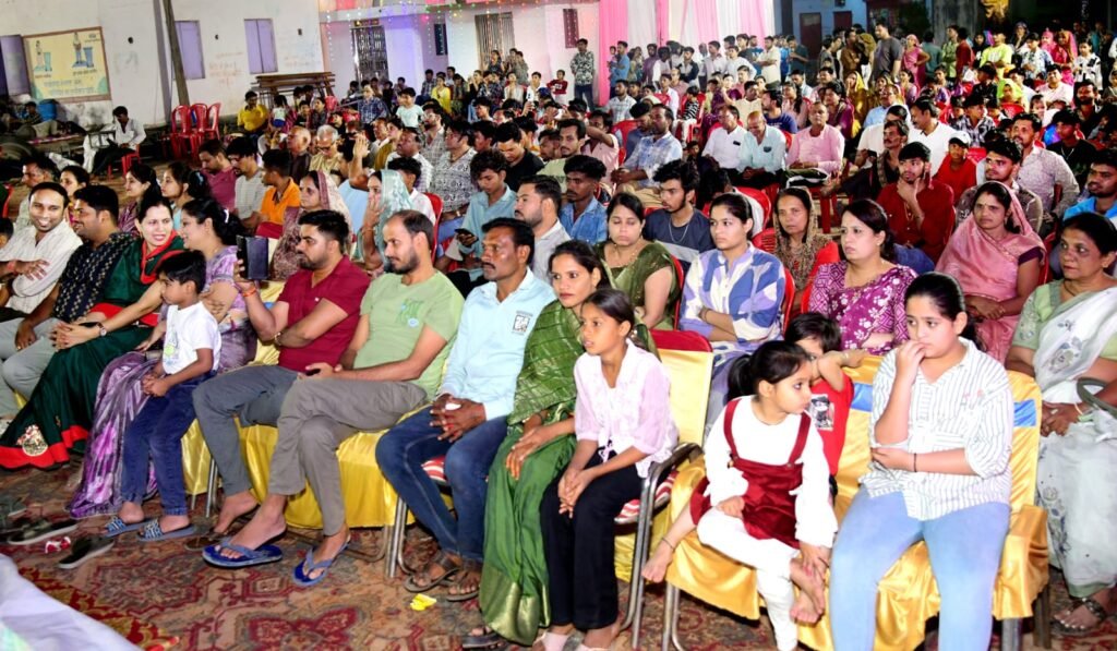 इंडियन आइडल फेम अरुणिता कांजीलाल के भजनों में झूमे हजारों श्रद्धालु, 1 अप्रैल को गोकुल शर्मा देंगे प्रस्तुति 4 इंडियन आइडल फेम अरुणिता कांजीलाल के भजनों में झूमे हजारों श्रद्धालु, 1 अप्रैल को गोकुल शर्मा देंगे प्रस्तुति | New India Times